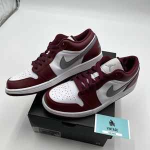 Nike Air Jordan 1 Low White Red Bordeaux Men's Size 9.5 New With Box 553558 615